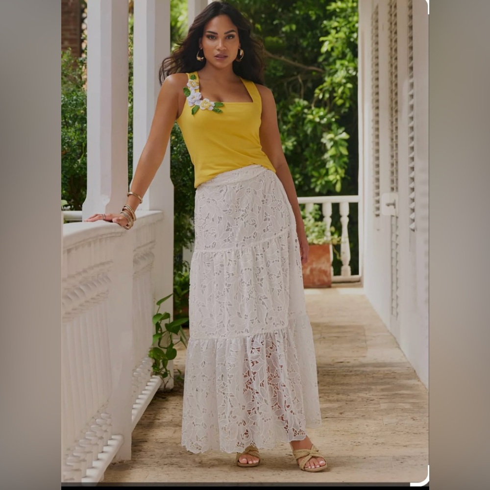 Boston proper lace skirt